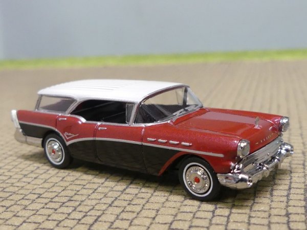 1/87 Brekina Buick Century dunkelrot/schwarz 18178