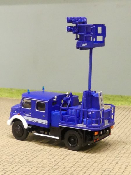 1/87 Brekina MB LA 1113 THW Lichtmastwagen 47194