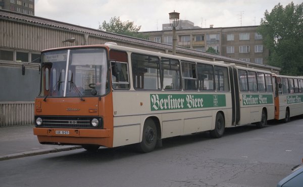 1/87 Brekina Ikarus 280 BVB Berlin (Ost) Berliner Biere Linksträger 96222 Sondermodell Reinhardt