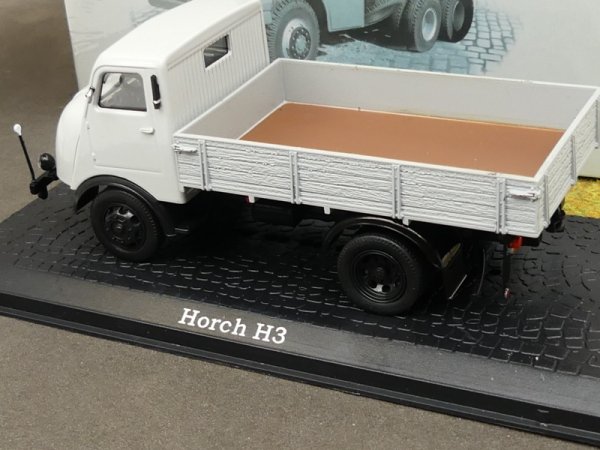 1/43 Atlas Horch H3 Pick-Up grau 7 167 121