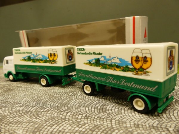1/87 Herpa Albedo MB NG Thier Pils Dortmund Planen HZ #272