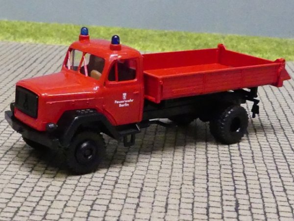 1/87 Brekina Magirus 125 Feuerwehr Berlin Kipper
