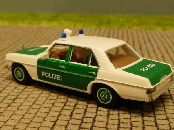 1/87 Brekina MB /8 Polizei 23506