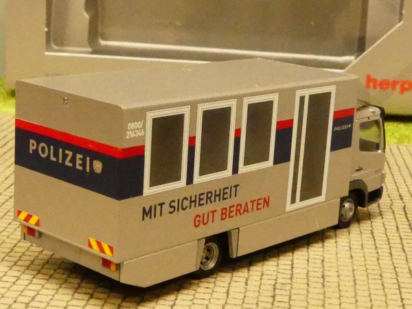 1/87 Herpa MB Atego 04 Polizei Österreich 906586