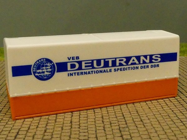1/87 Herpa Albedo Deutrans Pritsche mit Plane