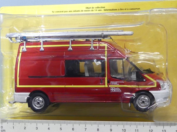 1/43 IXO Ford Transit 140 T35 4x4 VTU Lanery KL028