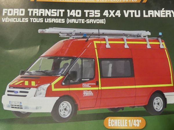 1/43 IXO Ford Transit 140 T35 4x4 VTU Lanery KL028
