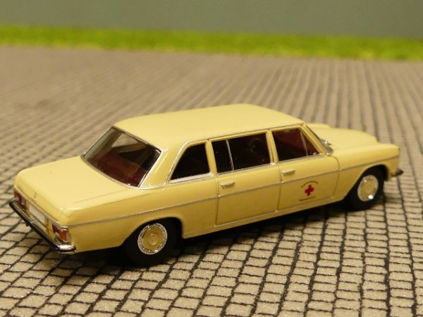 1/87 Brekina MB /8 lang DRK 13407 Starmada in Faltschachtel