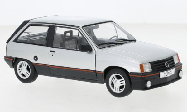 1/24 WhiteBox Opel Corsa A SR silber WB124136-O