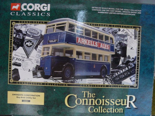 1/50 Corgi Swindon Corporation Guy Arab Utility Set 34301