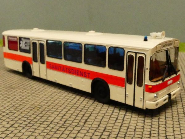1/87 Brekina MB O 307 Sanitätsdienst 50610