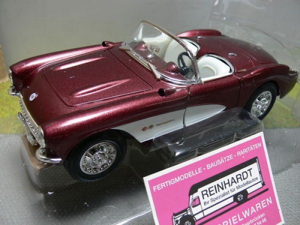 1/24 Yat Ming Chevrolet Corvette 1957 bordeaux