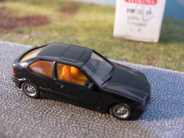 1/87 Wiking BMW 3er Compact schwarz 198 02 B