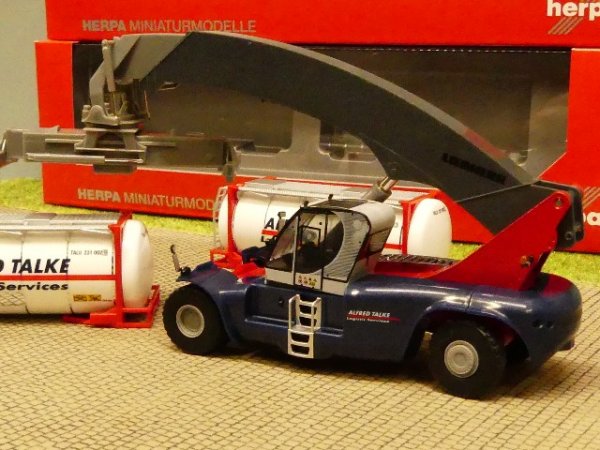 1/87 Herpa Liebherr Reachstacker LRS 645 mit 2 Containern Alfred Talke 311823