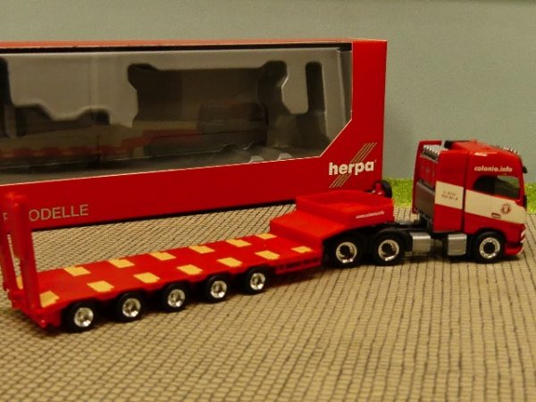 1/87 Herpa Volvo FH16 Gl. 6x4 Semitieflade SZ Colonia 312264