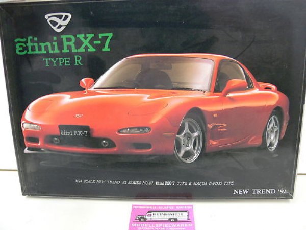 1/24 Aoshima 00114 Mazda RX-7 Type R New Trend '92