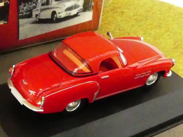 1/43 Atlas DDR Auto Kollektion Wartburg 313/ Sport rot 7230 021