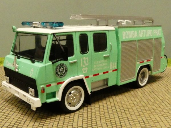 1/43 Ixo Camiva Berliet 770 KB6 Waldbrand LF Chile Pompiers Feuerwehr 99 Sonderpreis
