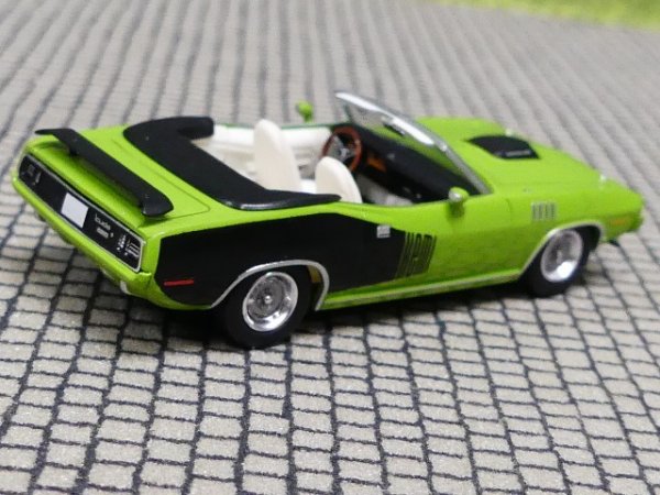 1/87 Ricko Plymouth HEMI Convertible grün 38083