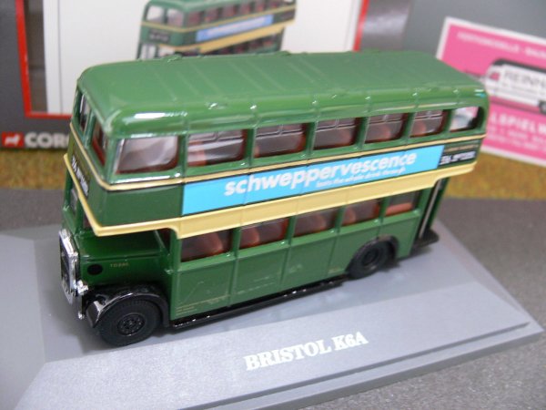 1/76 Corgi Bristol K6A Hants & Dorset Schweppervesence Omnibus GB 97851