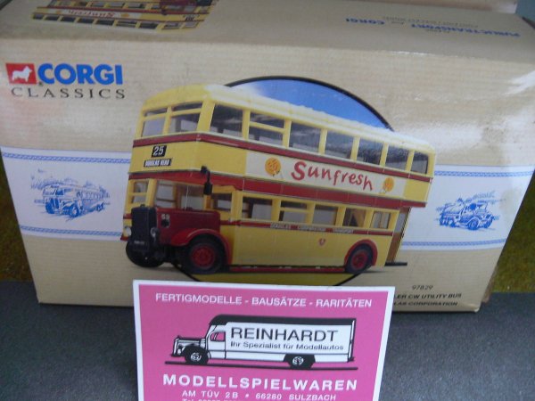 1/50 Corgi Daimler CW Utility Bus Douglas Corporation Sunfresh 97829
