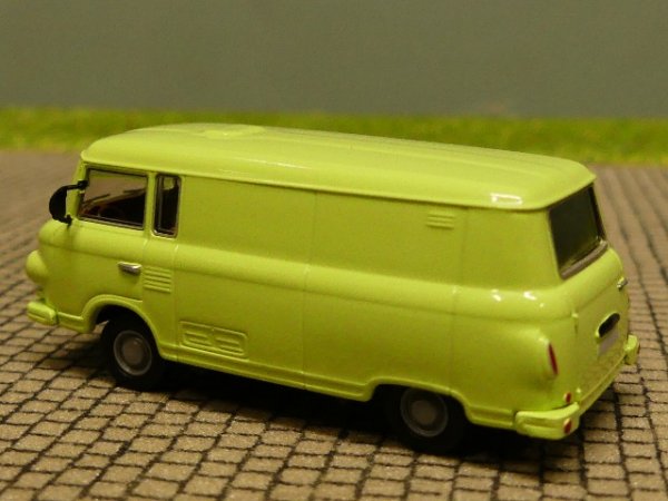 1/87 Brekina Barkas B 1000 Kasten hellgrün 30111