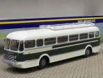 1/87 REE Modeles Renault R4190 grün/creme - Transports Gras - Libos CB-124