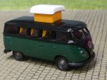 1/87 Brekina VW T1b Camper schwarz/moosgrün 1960, 31634