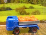 1/160 Mehlhose N Spur Multicar M21 blau mit Ladung Kürbisse 211 003212