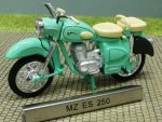 1/24 Atlas Motorrad MZ ES 250 türkis # 102