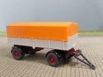 1/87 Wiking 2Achs Planen Anhänger, orange/weiß 402