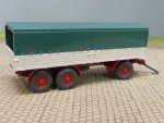 1/87 Wiking 3Achs Planen Anhänger, dunkelgrün/weiß 401