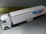 1/87 Herpa Renault Magnum Wattaul Gardinenplanen-SZ 913720
