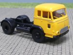 1/87 Brekina Magirus Pluto SZM Zugmaschine gelb 83228