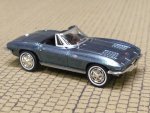 1/87 Brekina Chevrolet Corvette C2 Cabrio grünmetallic, 18027