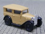 1/87 Brekina BMW Dixi Limousine beige 1503