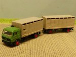 1/87 Wiking MB NG 1628 Viehtransport-Hängerzug grün Sonderpreis 565 1 A